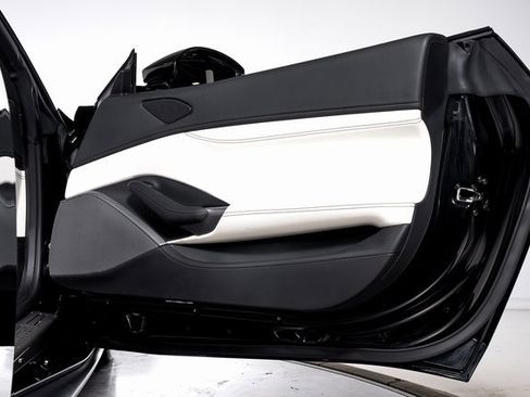 Certified 2019 Ferrari Portofino image 66