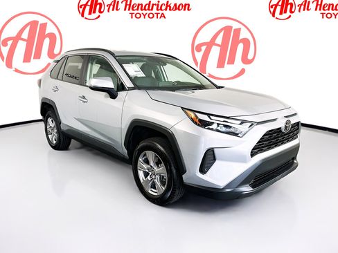 Used 2024 Toyota RAV4 XLE image 1