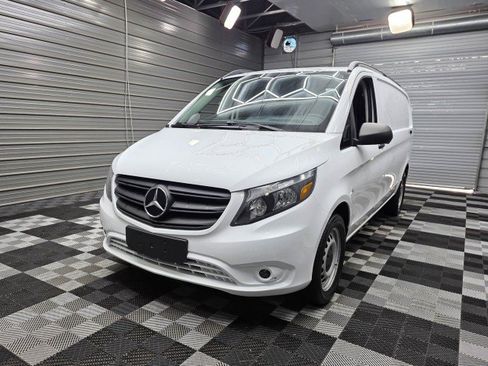 Used 2021 Mercedes-Benz Metris image 33