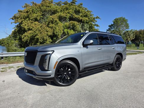 Used 2025 Cadillac Escalade Sport w/ Touring Package AWD/4WD image 1