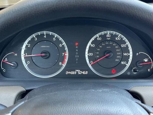 Used 2009 Honda Accord LX image 24