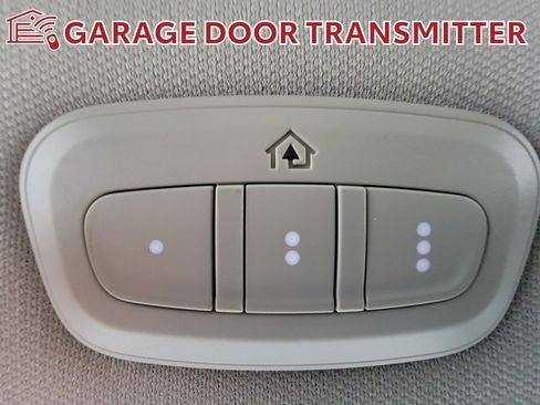 Used 2019 Jeep Cherokee Latitude Plus w/ Comfort/Convenience Group image 29