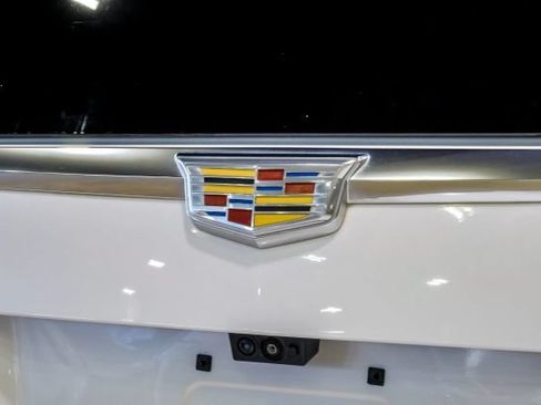 Used 2020 Cadillac Escalade Platinum RWD image 67