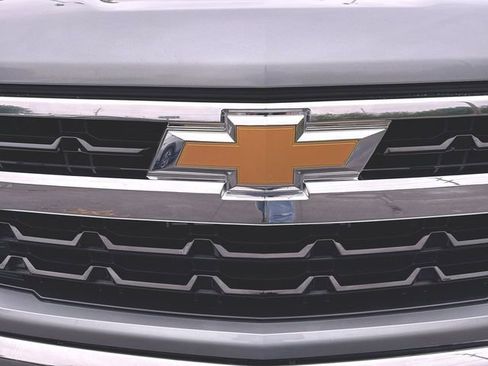 Used 2024 Chevrolet Silverado 1500 LT AWD/4WD image 31