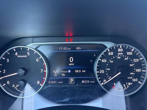 Certified 2024 Nissan Sentra SV image 33