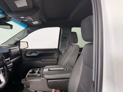 Used 2023 GMC Sierra 1500 SLE image 23