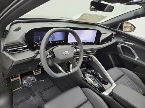 New 2026 Audi SQ5 Premium Plus AWD/4WD image 9