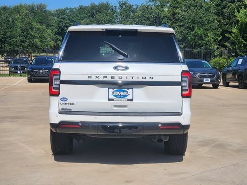 Used 2024 Ford Expedition Limited RWD image 6