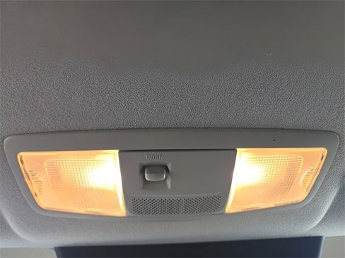 Used 2024 Mitsubishi Outlander Sport LE image 15