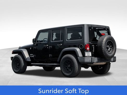 Used 2018 Jeep Wrangler Unlimited Sport S AWD/4WD image 5