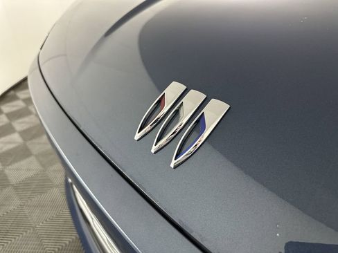 Used 2025 Buick Enclave Preferred image 32