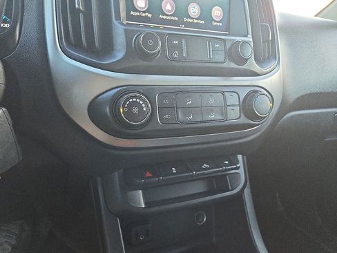 Used 2021 Chevrolet Colorado LT w/ LT Convenience Package image 21