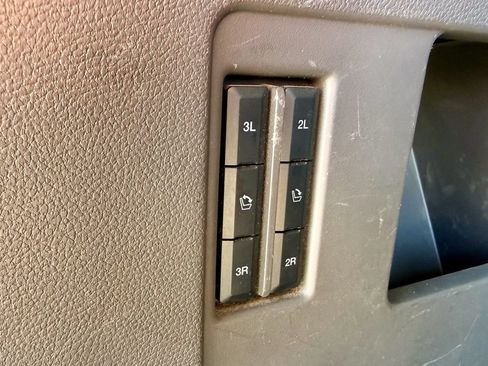 Used 2021 Ford Expedition Max Limited AWD/4WD image 15