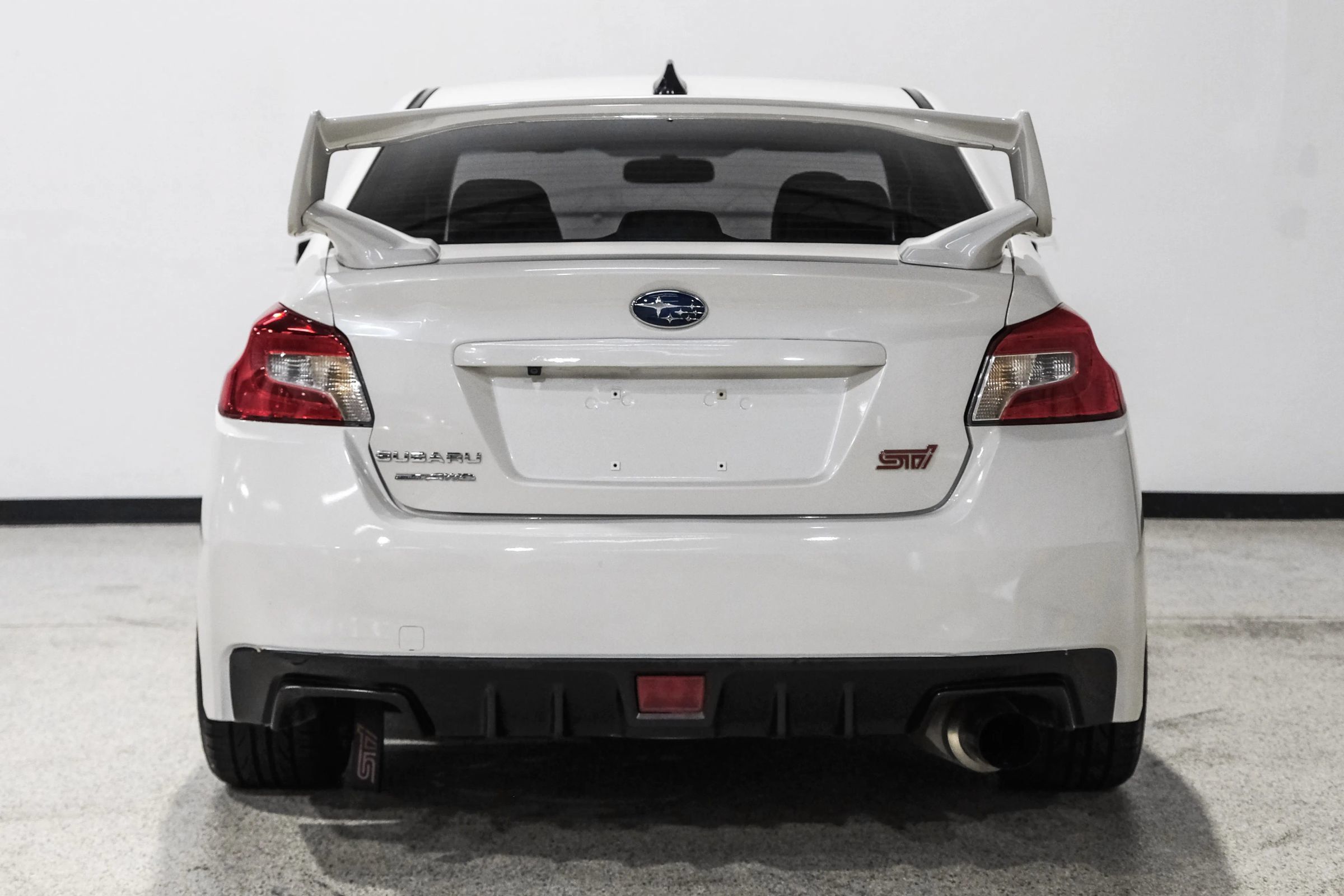 Used 2016 Subaru WRX STI AWD/4WD image 7