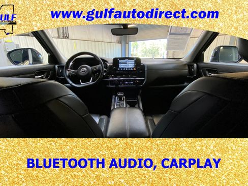 Used 2024 Nissan Pathfinder SL image 2