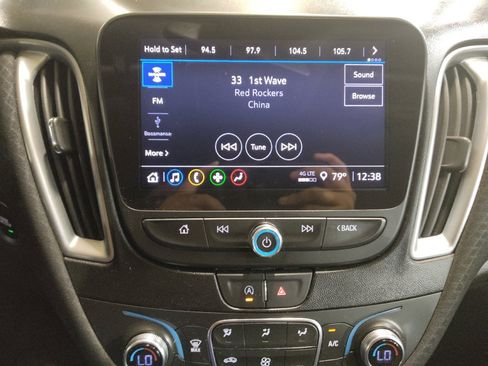 Used 2023 Chevrolet Malibu LT FWD image 25