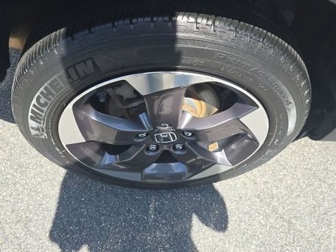 Used 2018 Honda HR-V EX image 25