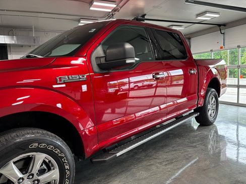 Used 2018 Ford F150 XLT w/ Equipment Group 302A Luxury AWD/4WD image 4