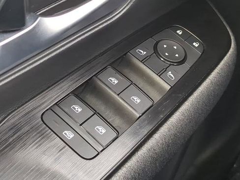 Certified 2026 Nissan Kicks SV image 22