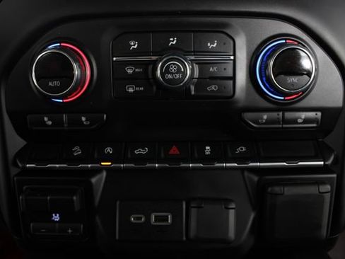 Used 2020 Chevrolet Silverado 1500 RST w/ All-Star Edition AWD/4WD image 6