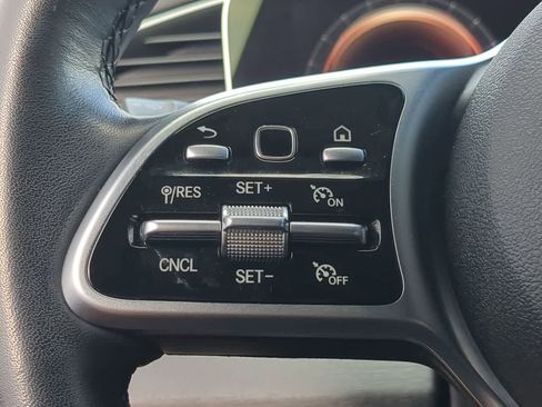 Used 2022 Mercedes-Benz GLE 350 image 25