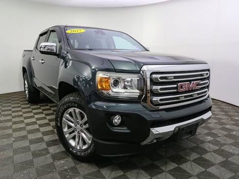 Used 2017 GMC Canyon SLT w/ Driver Alert Package AWD/4WD image 3