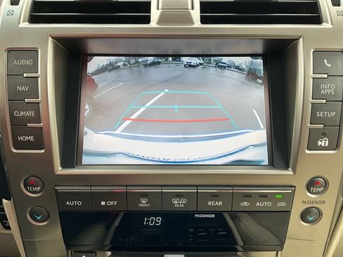 Used 2021 Lexus GX 460 Premium image 17