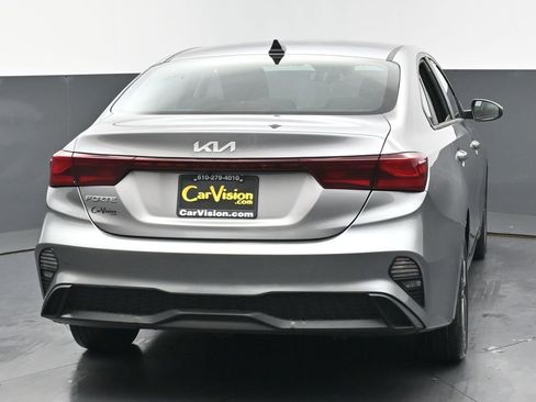 Used 2023 Kia Forte LXS image 5