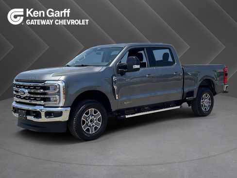 Used 2025 Ford F250 Lariat AWD/4WD image 1
