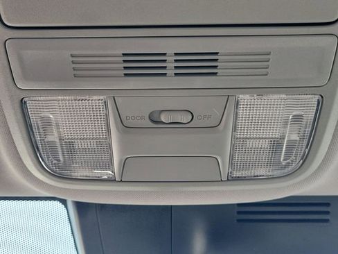 Used 2021 Honda CR-V LX image 25