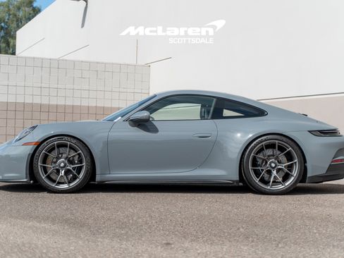 Used 2023 Porsche 911 GT3 image 4