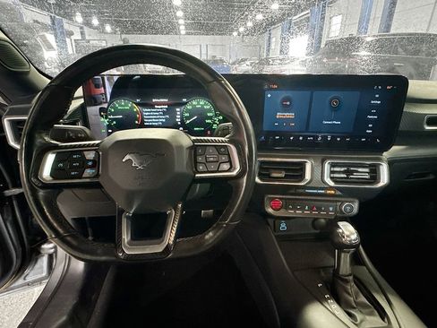 Used 2025 Ford Mustang Premium image 12
