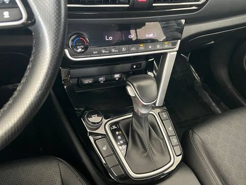 Used 2023 Kia Seltos SX w/ SX Sunroof Package AWD/4WD image 25
