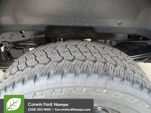 New 2026 Ford F250 Lariat w/ Black Appearance Package AWD/4WD image 32