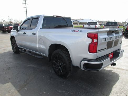 Used 2021 Chevrolet Silverado 1500 Custom w/ Rally Edition image 8