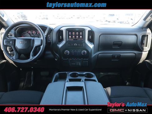 Used 2024 Chevrolet Silverado 1500 Custom Trail Boss w/ Turbomax Blackout Package AWD/4WD image 9