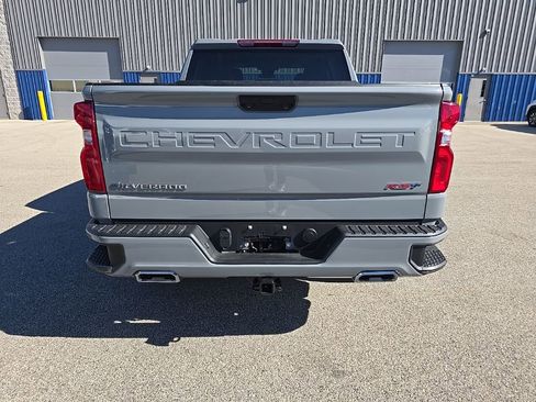 Used 2024 Chevrolet Silverado 1500 RST AWD/4WD image 4