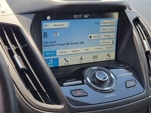 Used 2019 Ford Escape Titanium image 21