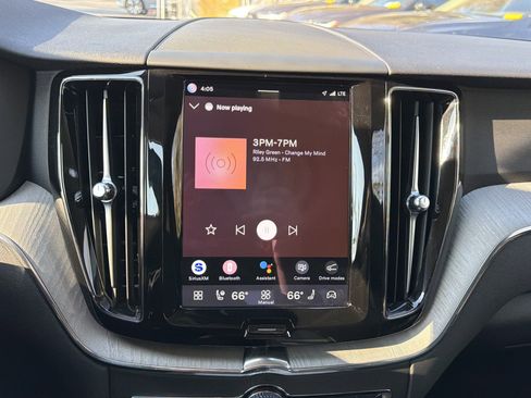 Certified 2025 Volvo XC60 B5 Plus w/ Climate Package image 23