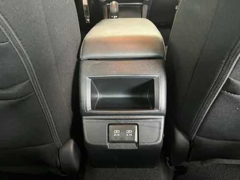 Used 2019 Subaru Legacy 2.5i Premium AWD/4WD image 22