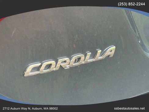 Used 2015 Toyota Corolla LE image 10