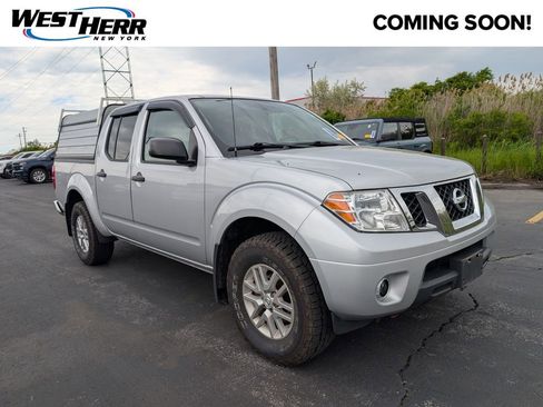 Used 2019 Nissan Frontier SV AWD/4WD image 1