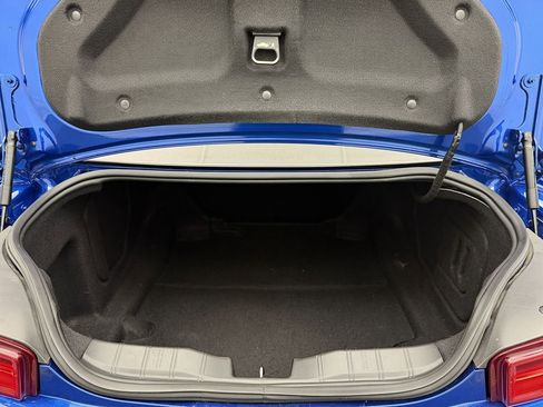 Used 2018 Chevrolet Camaro SS RWD image 37