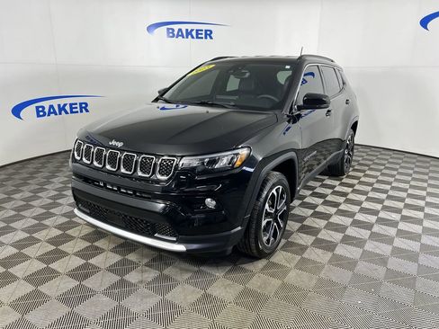 Used 2023 Jeep Compass Limited AWD/4WD image 1