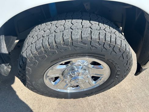 Used 2022 RAM 2500 Tradesman w/ Chrome Appearance Group AWD/4WD image 22