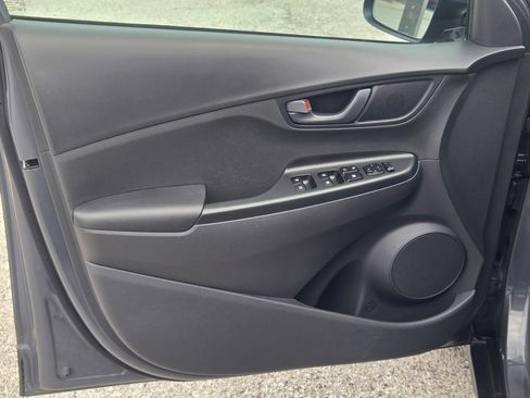 Used 2023 Hyundai Kona SEL AWD/4WD image 27