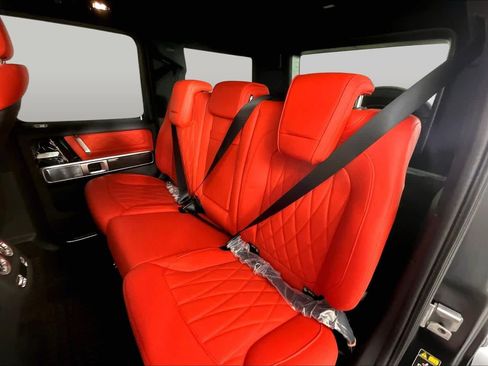 Used 2025 Mercedes-Benz G 63 AMG 4MATIC image 18