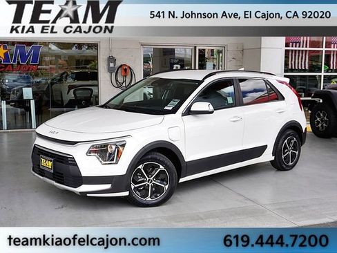 Certified 2025 Kia Niro EX w/ EX Cold Weather Package FWD image 1