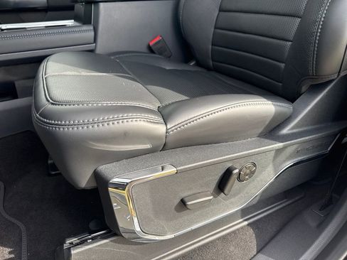 New 2026 Ford F250 Platinum image 14