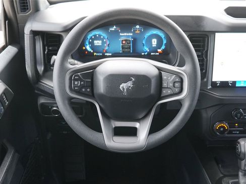 Certified 2025 Ford Bronco 4-Door AWD/4WD image 26